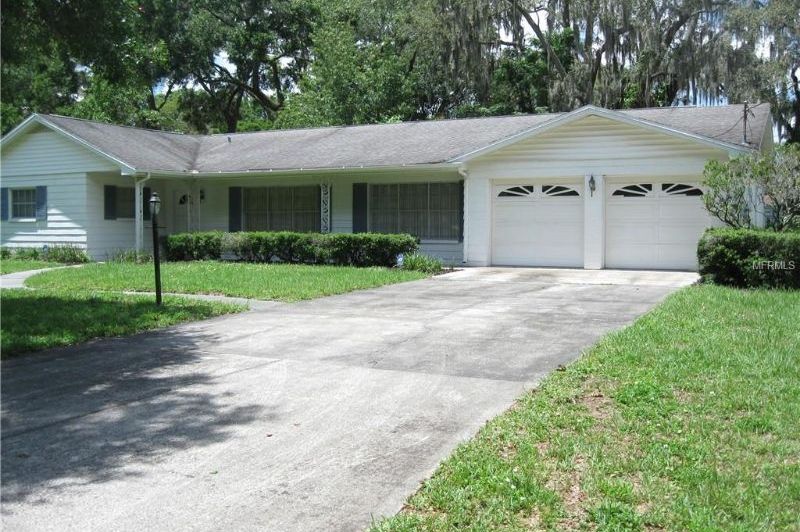 Picture of 12012 N Oregon Ave, Tampa, FL | Forest Hills | Hillsborough County