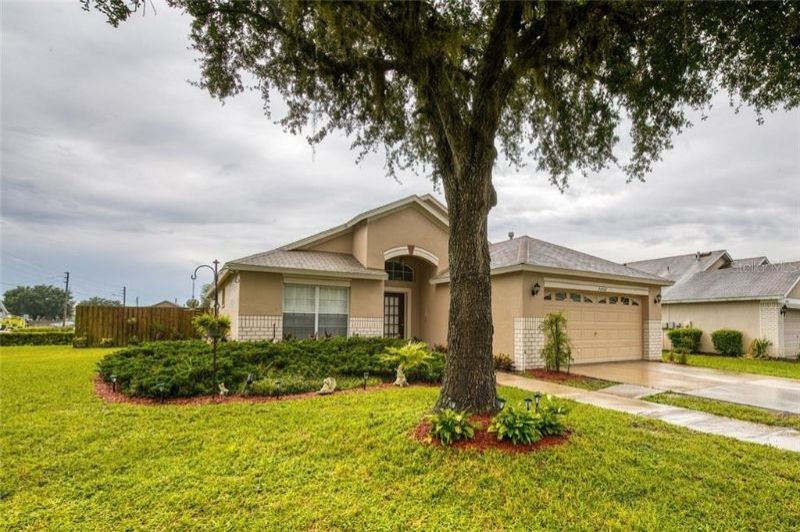 Picture of 24542 Landing Dr, Lutz, FL | Charlotte County